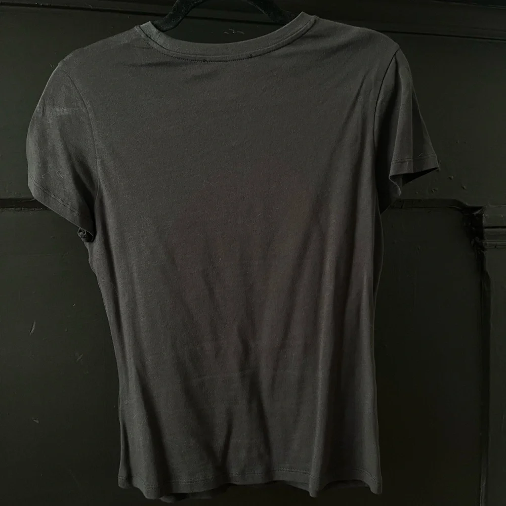 Paloma Wool Black AMICI Graphic Tee - Picture 5 of 6